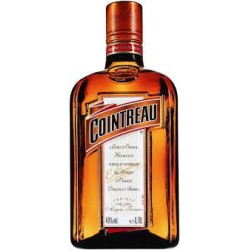 Cointreau 40% narancslikőr...